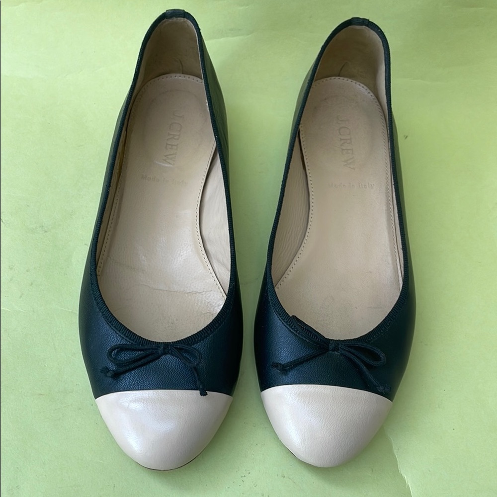 Vintage J. Crew Women's Black and Cream All Leather Ballet Flats
